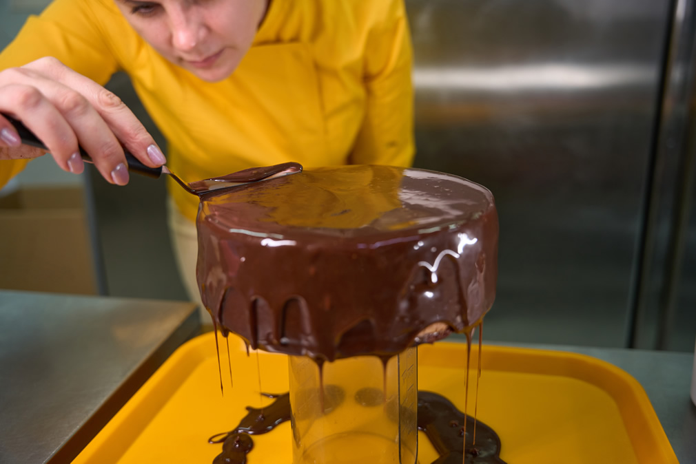 Como escolher o melhor chocolate para bolos, tortas e sobremesas
